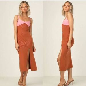 Thanne Orange Sheath Midi Dress with Sweetheart Neckline